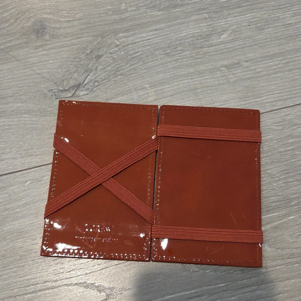 J Crew Magic Wallet
